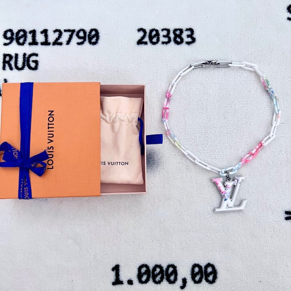 SUPER RARE Louis Vuitton LV Logo Pendant Chain Link Necklace - Watercolor Col.